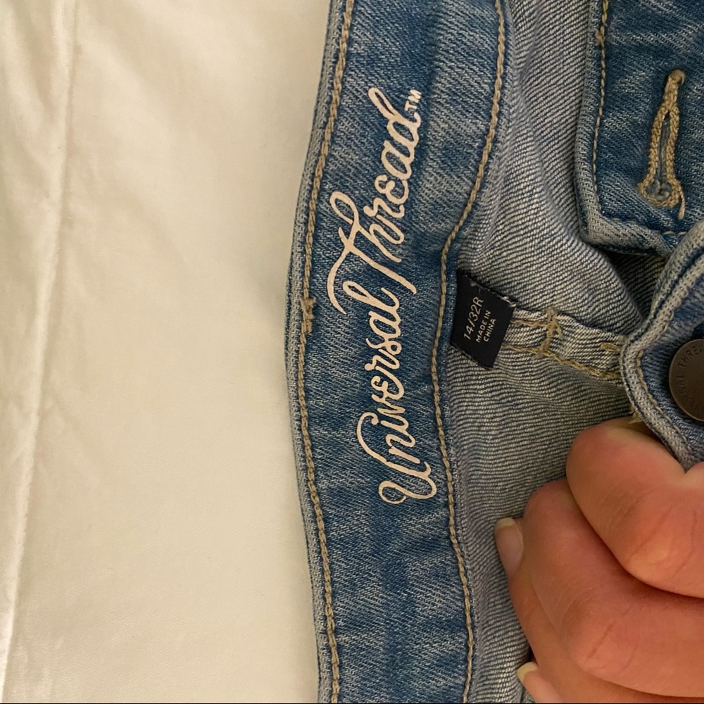 Universal thread jeans - Picture 3 of 4